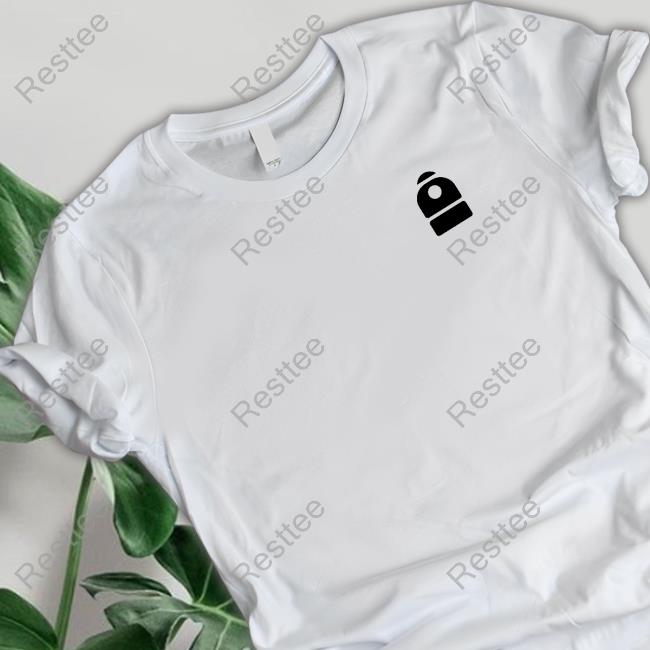 Wearme Backpack xNFT Long Sleeve Tee Wearme Backpack xNFT Long Sleeve Tee