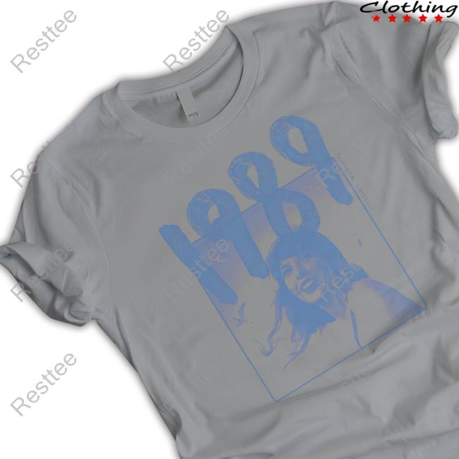 Taylor Swift Merch 1989 Taylor's Version Off White Photo T Shirt Taylor Swift Merch 1989 Taylor's Version Off White Photo T Shirt