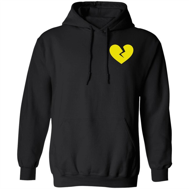 Marcus lemonis broken heart shirt yellow - Marcus Lemonis’ Broken Heart Sweater on The Profit – What’s the Deal Marcus lemonis broken heart shirt yellow - Marcus Lemonis’ Broken Heart Sweater on The Profit – What’s the Deal