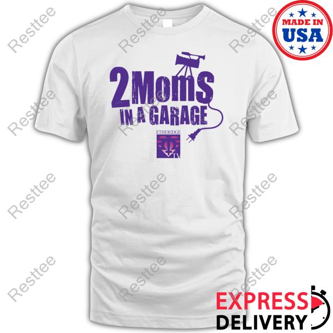 Official Melissa Etheridge 2 Moms In A Garage White T-Shirt