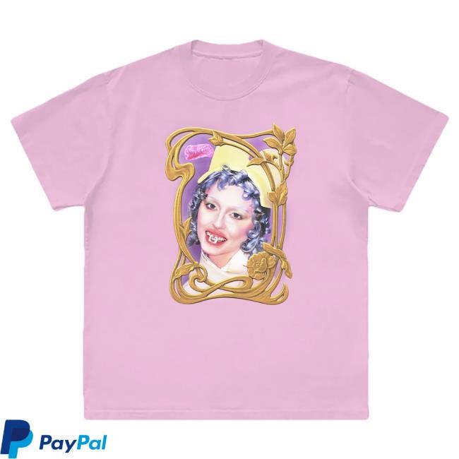 Official Ashnikko Merch Bucktooth Smoochies Tshirt