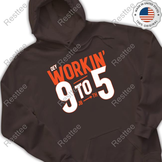 Cincy Shirts Dey Workin' 9 To 5 Shirt