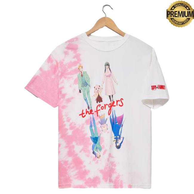 Officia Official Box Lunch Clothing Shop Store Spy X Family Forger Family Group Portrait Split Tie-Dye Tee Shirt Boxlunch Merch